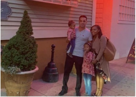 Dino Guilmette With His Wife Shayanna Jenkins And childrens